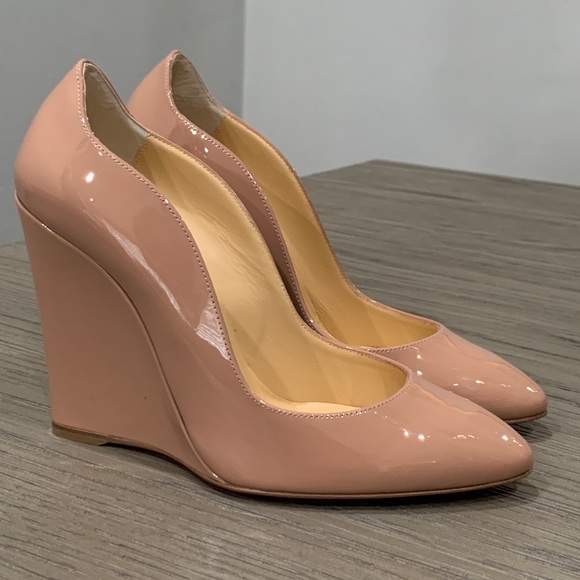 BNIB Christian Louboutin Wedge Patent Pumps - Picture 2 of 10